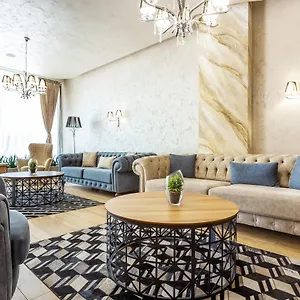Avenue By Hmg-free Parking-free Wi-fi 3* Sofie