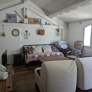 maison-augustin.fr-provencehotel.com/